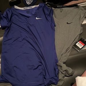 Women’s Nike Pro DriFit V Neck x2